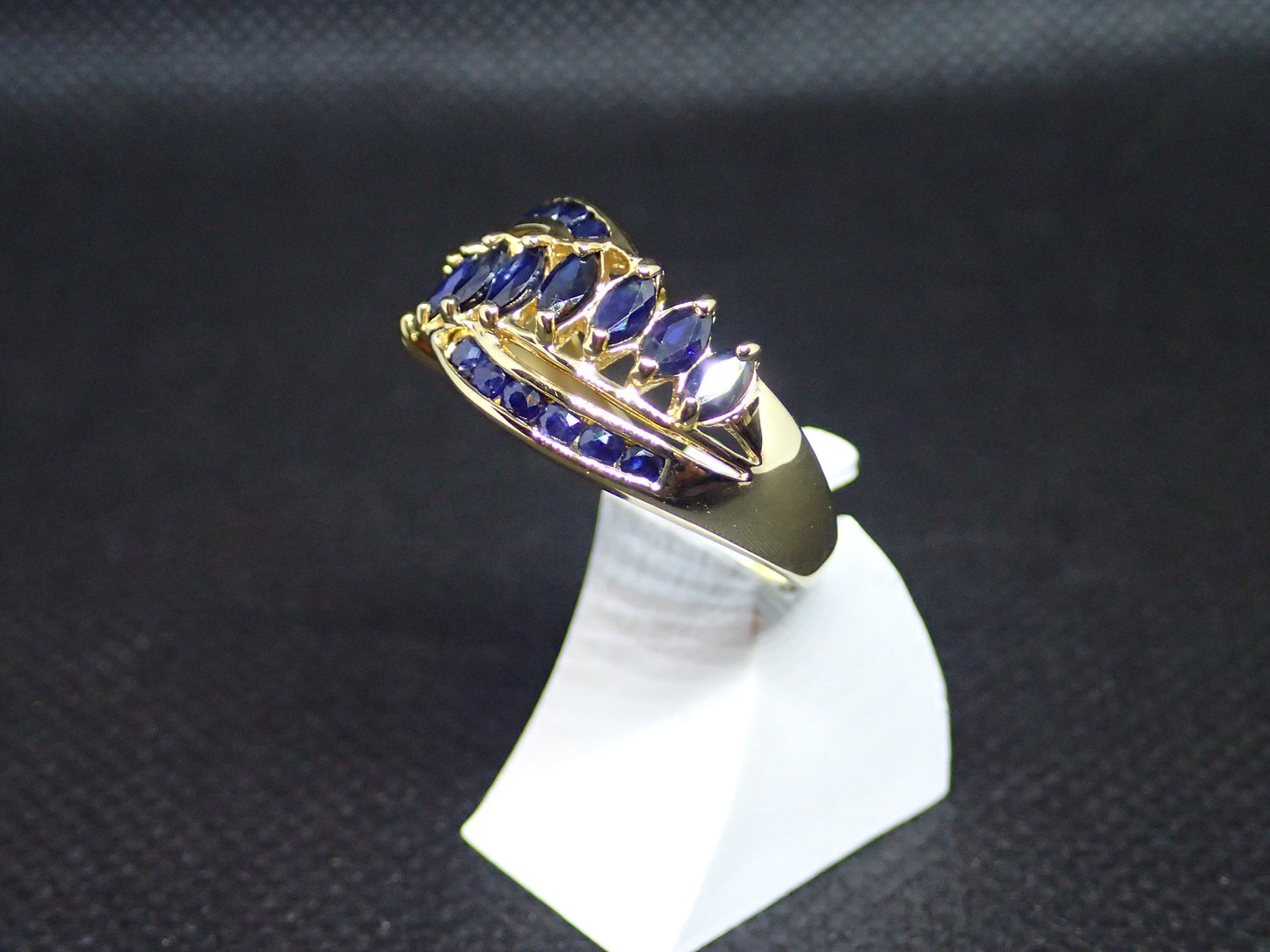 Bague en or jaune 750/ème de 5.08g, saphir / BIjoux d'occasion
