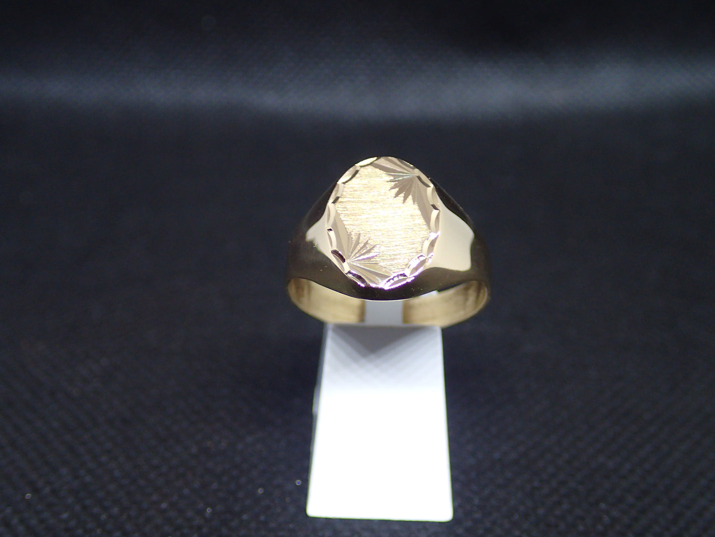 Chevalière en or jaune 750/ème de 4.36g / Bijoux d'occasion