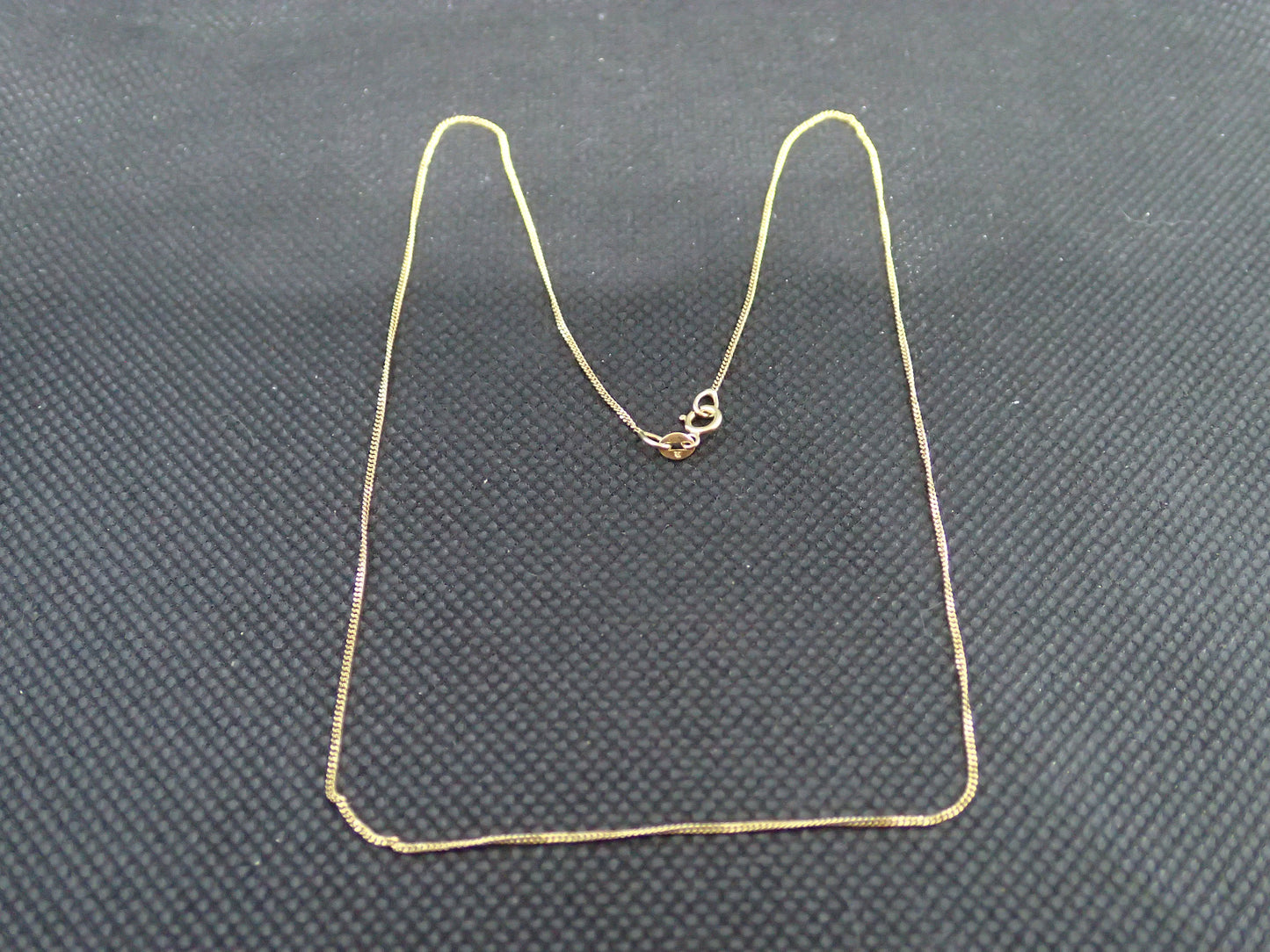 Chaine maille gourmette en or jaune 750/ème de 1.33g / Bijoux d'occasion