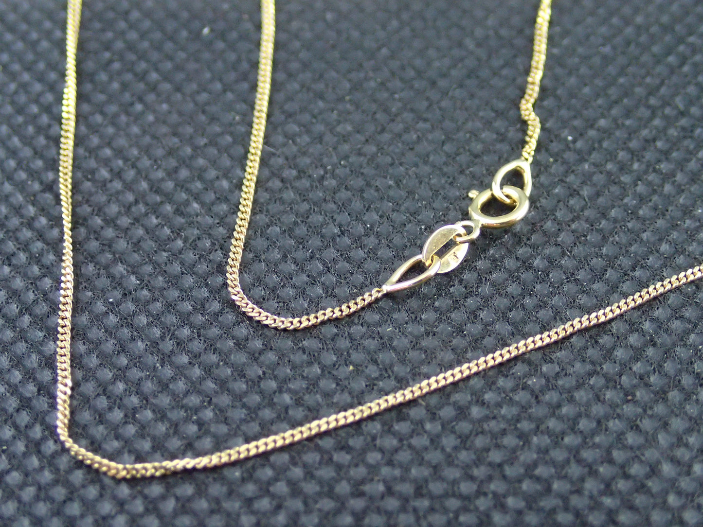 Chaine maille gourmette en or jaune 750/ème de 1.33g / Bijoux d'occasion