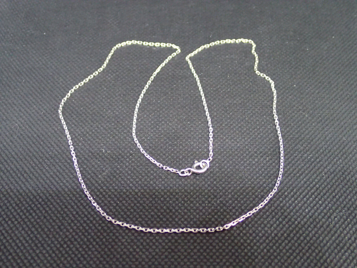 Chaine maille forçat en or blanc 750/ème de 3.43g / Bijoux d'occasion
