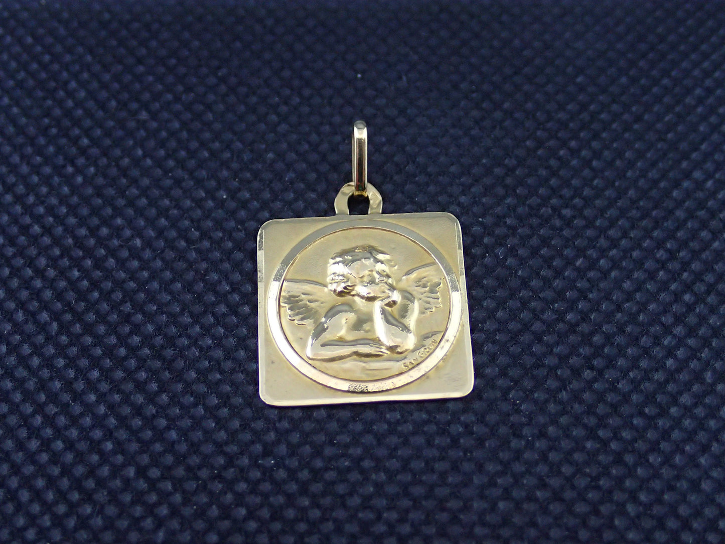 Médaille ange en or jaune 750/ème de 2.40g / Bijoux d'occasion