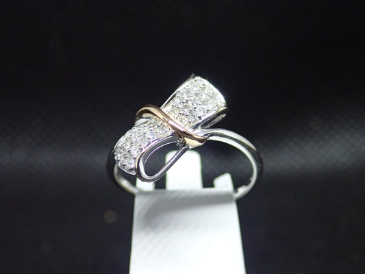 Bague noeud en or blanc 750/ème de 2.20g, diamant / Bijoux d'occasion