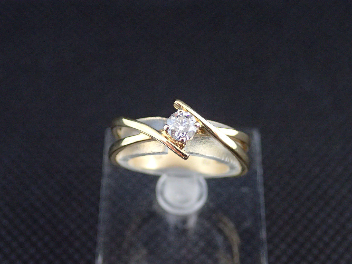 Bague en or jaune 752/ème de 3.15g, diamant / Bijoux d'occasion