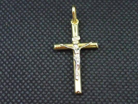 Croix christ en or jaune 750/ème de 1.77g / Bijoux d'occasion