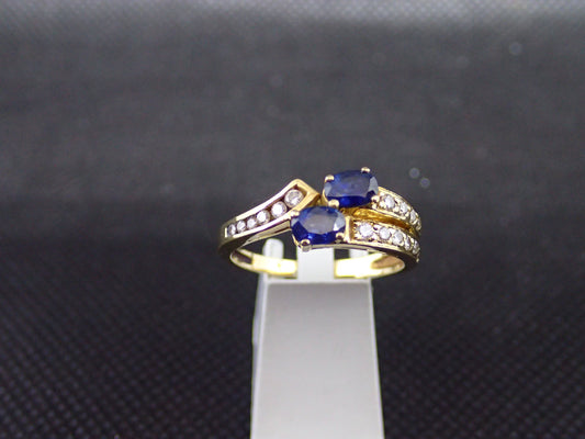 Bague saphir en or jaune 750/ème de 4.28g, saphir, diamant / Bijoux d'occasion