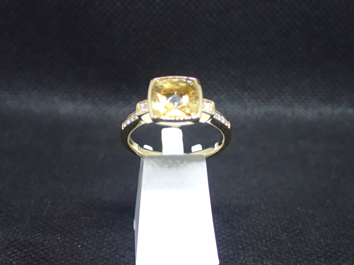 Bague citrine en or jaune 750/ème de 4.55g, citrine, diamant/Bijoux d'occasion