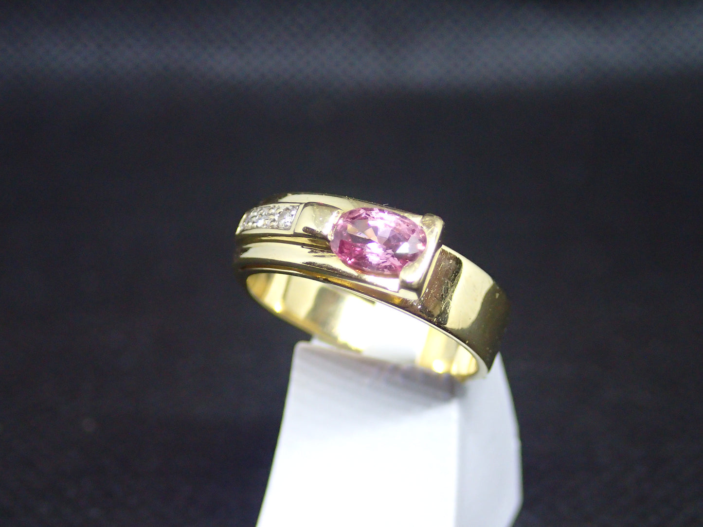 Bague en or jaune 750/ème de 4.30g, tourmaline / Bijoux d'ocasion