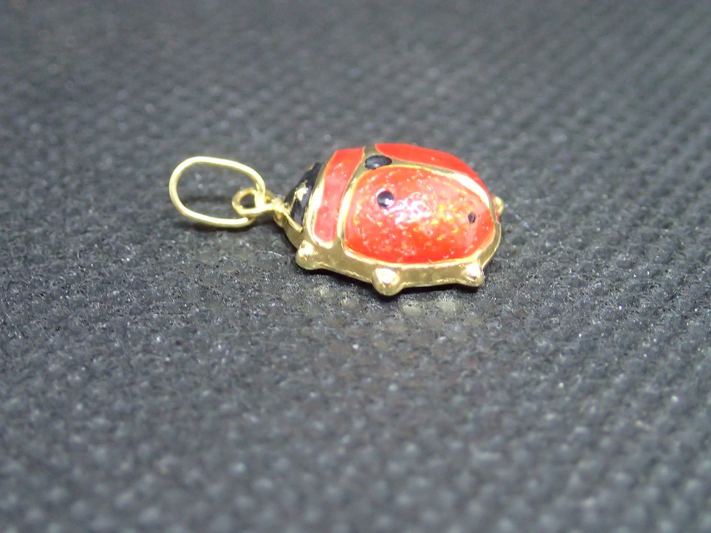 Pendentif coccinelle en or jaune 750/ème de 0.78g / Bijoux d'occasion