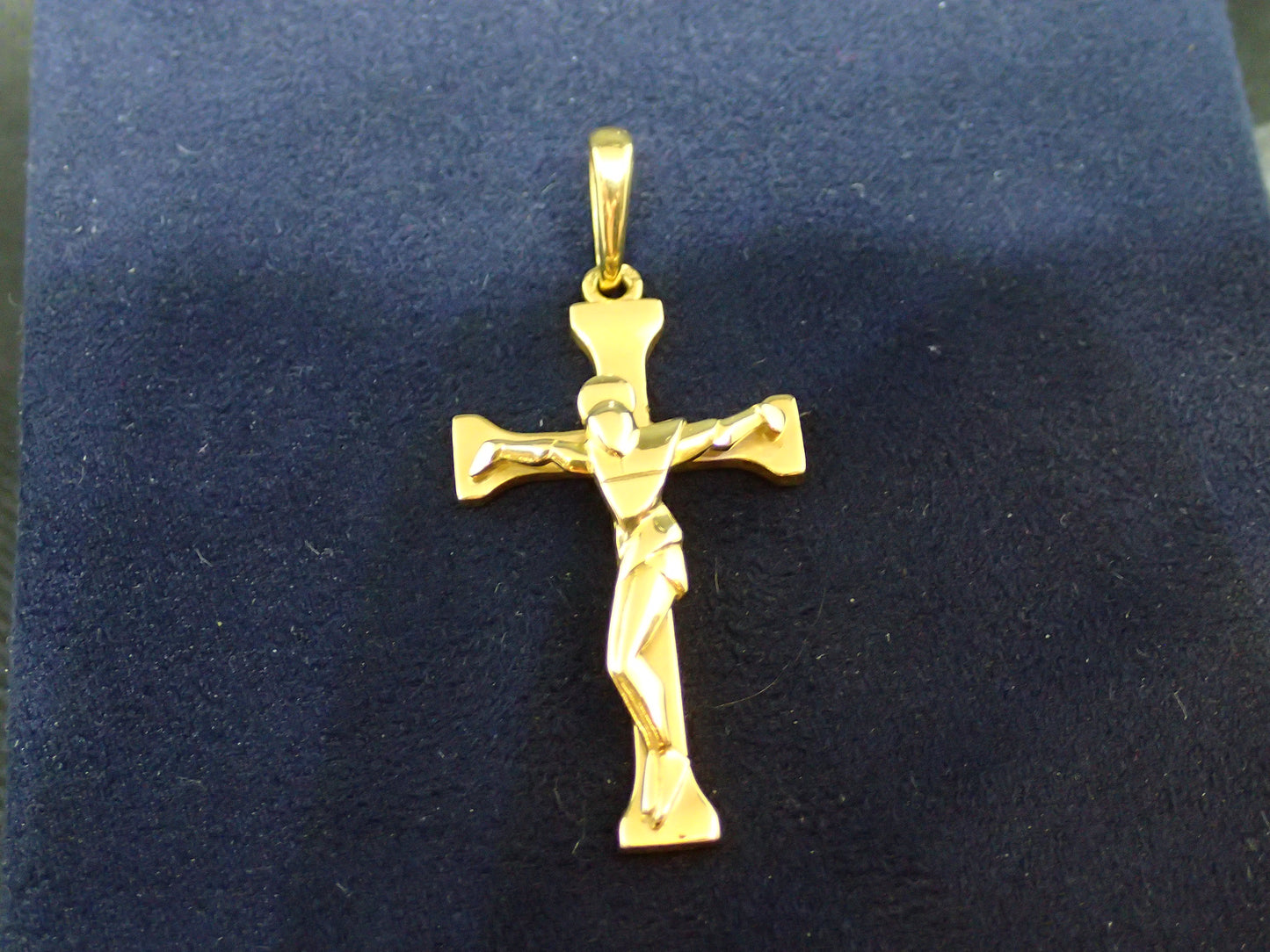 Pendentif croix moderne en or jaune 750/ème de 5.42g / Bijoux d'occasion