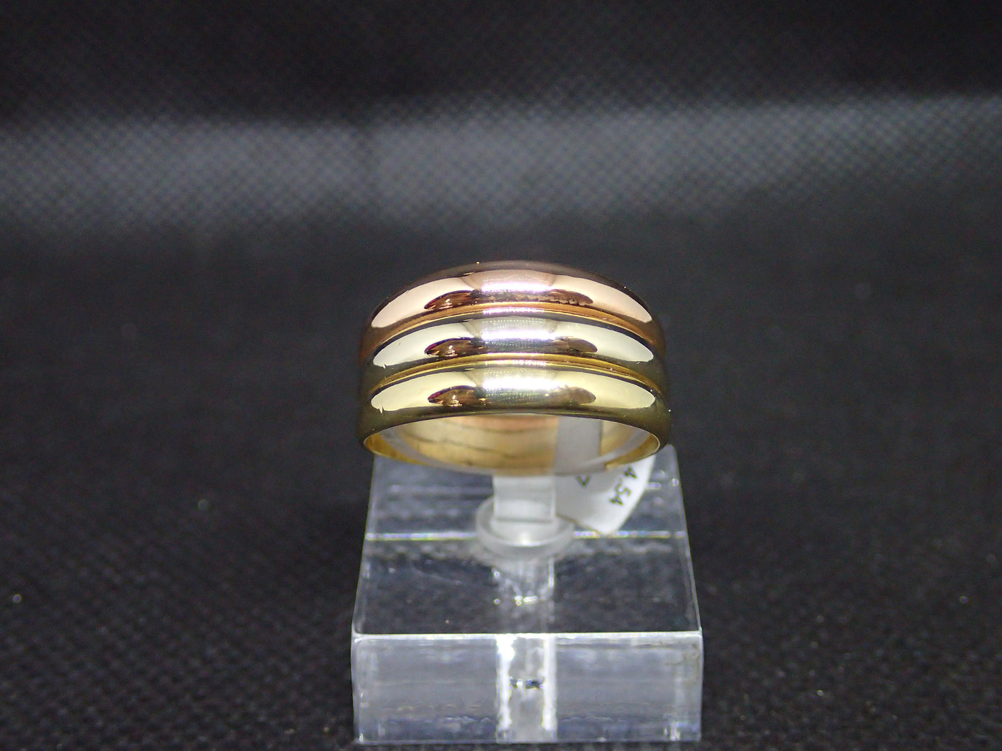 Bague tricolore en or 750/ème de 4.54g / Bijoux d'occasion